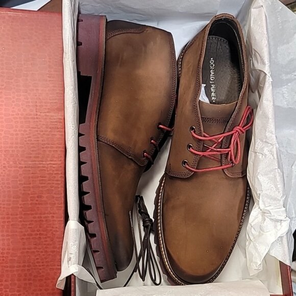 Donald J. Pliner Men's Emmitt Chukka Boots - Picture 8 of 9